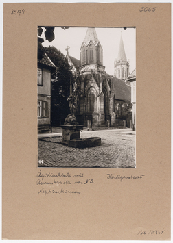 Vorschaubild Heiligenstadt: Ägidienkirche mit Annenkapelle von Nordosten, Neptunbrunnen